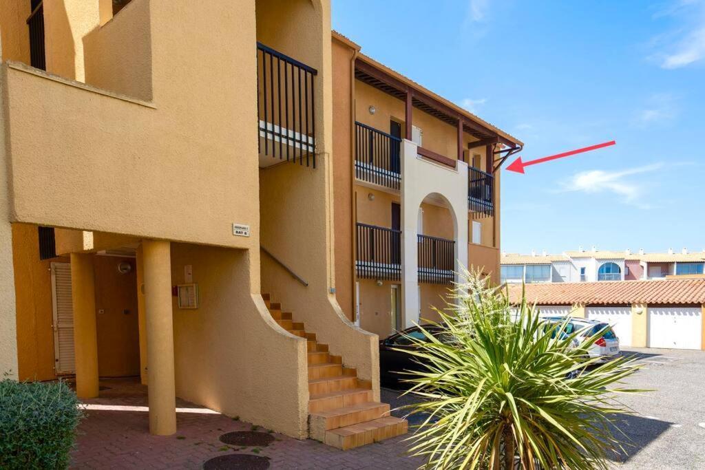 5 Personnes Vue * Agde